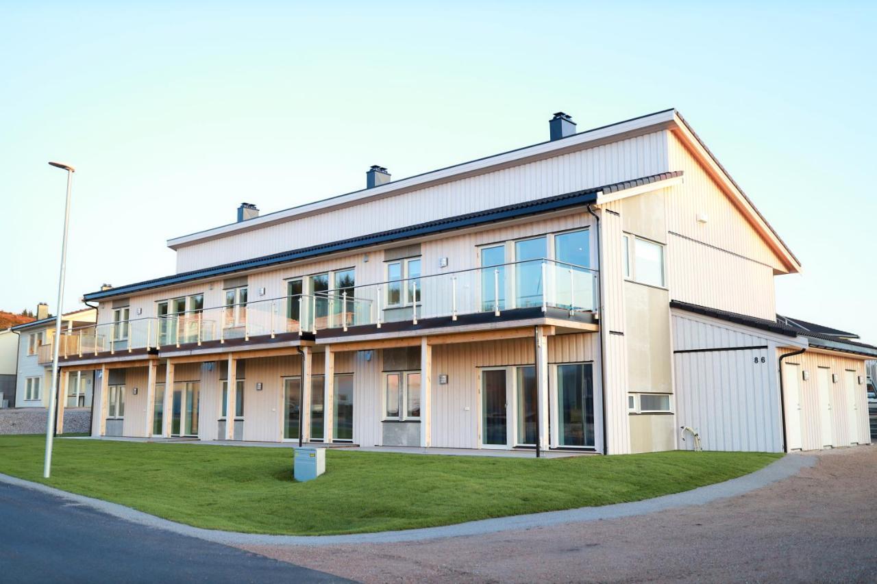 Modern Apartment With Seaview Hammarvika Bagian luar foto