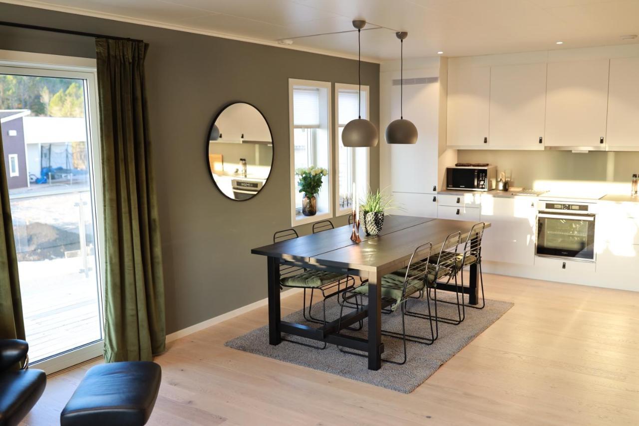 Modern Apartment With Seaview Hammarvika Bagian luar foto